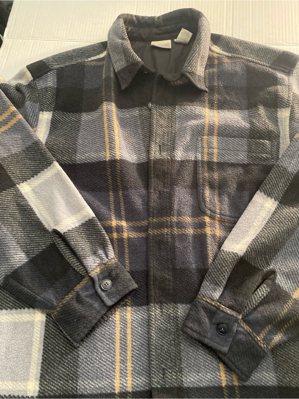 Men's Plaid Lightweight Shirt Jacket in Black, Gray & Yellow